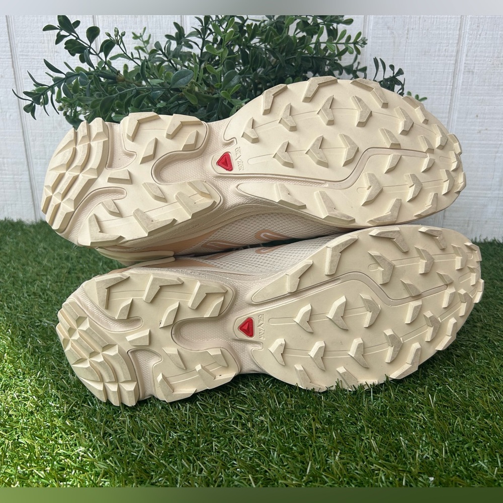Salomon XT Rush 2 Bleached Sand women Sz 11 men10 Sneakers new (store display)👟 - Picture 16 of 16